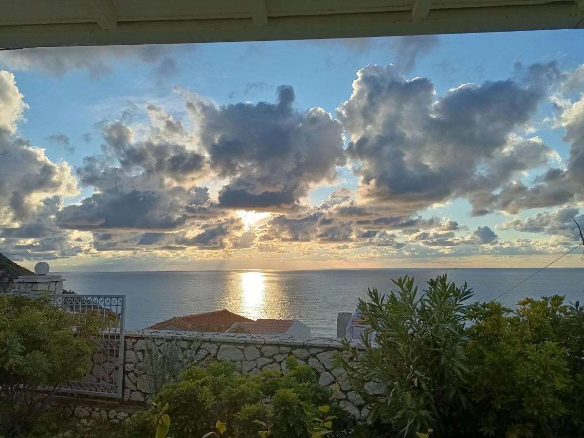 Deep Blue Villa Agios Nikitas Exterior photo